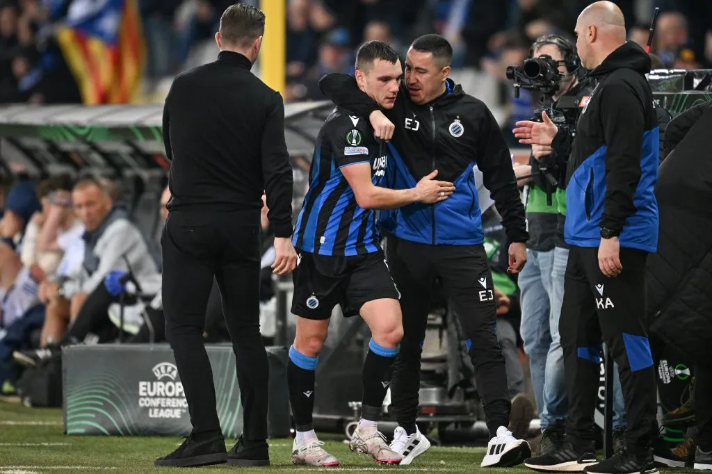 Efraín Juárez como auxiliar en Club Brujas (IMAGO)