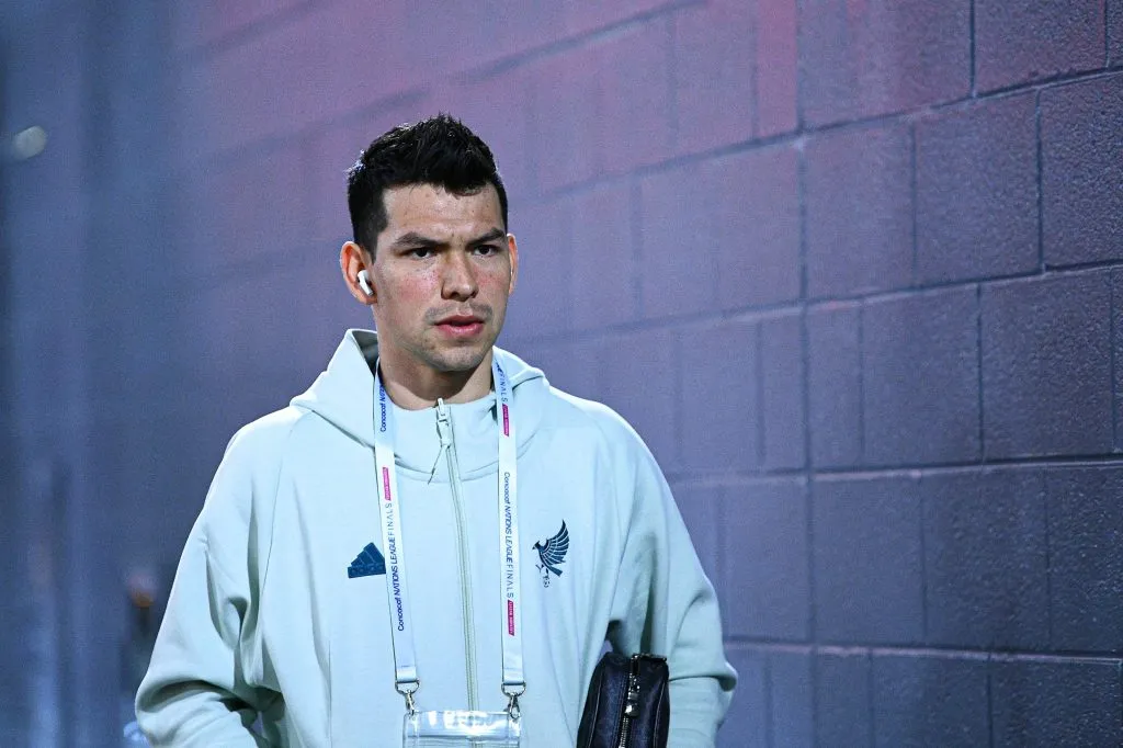 Hirving Lozano (foto) y Raul Jiménez seguirán alejados del Tri tras no participar en la Copa América 2024. (Imago)