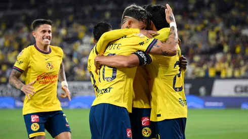 Los jugadores de América, a puro festejo.
