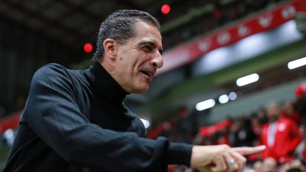 Renato Paiva pone toda la carne al asador [Foto: Getty]