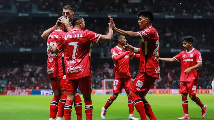 Toluca y un impresionante mercado de fichajes.