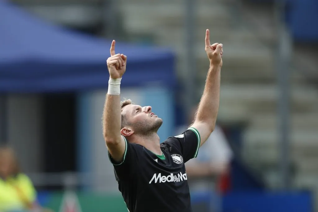 Santiago Giménez lleva dos años en Países Bajos y busca el salto de liga. [Foto IMAGO]