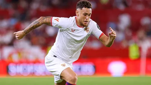 El volante argentino milita en el Sevilla español.