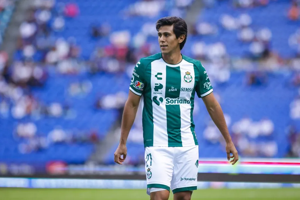 Macías estará de baja entre tres y cuatro semanas. (Imago)