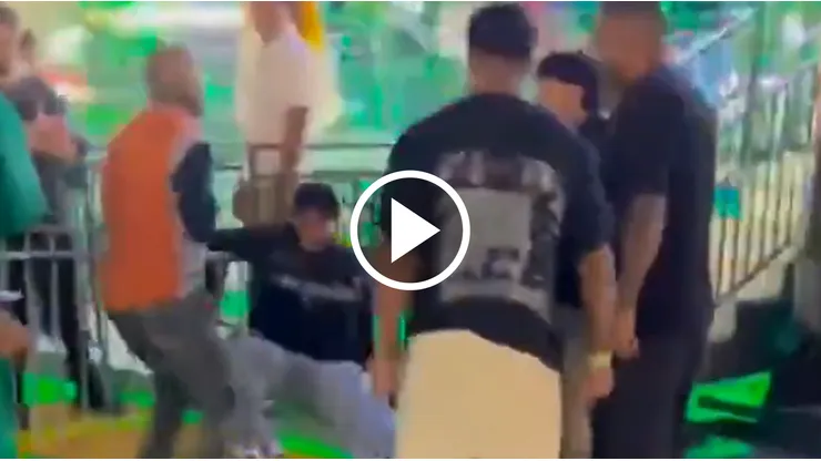 Devin Haney se mostró agresivo con un trabajador en una feria.