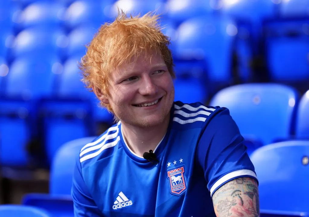 Ed Sheeran compró un porcentaje minoritario de las acciones de Ipswich Town. (Imago)