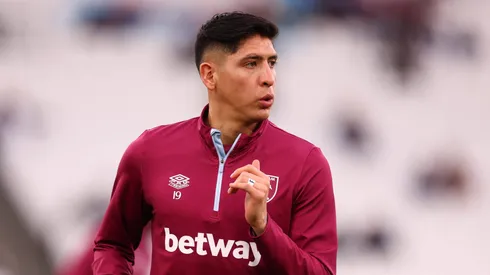 Edson Álvarez no juega ante Aston Villa