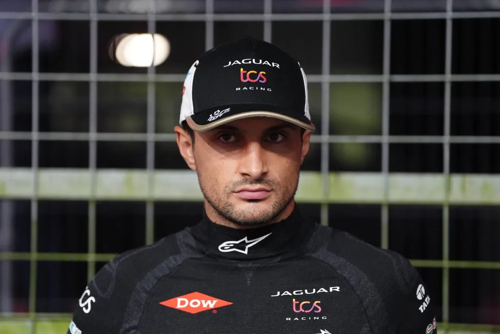 Mitch Evans justificó la continuidad de Checo Pérez basándose en el dinero (IMAGO)