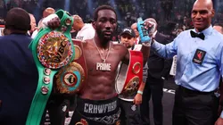 Terence Crawford parece haberse cansado de esperar a Canelo Álvarez.
