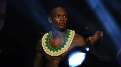 Israel Adesanya quiere volver a ser campeón del peso medio y para eso deberá vencer a Dricus du Plessis en UFC 305.