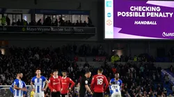 La Premier Leagues aplicaría cambios en el uso del VAR