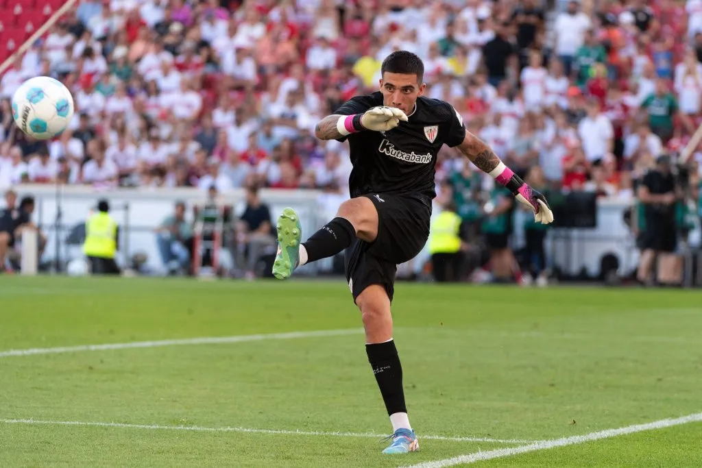 Álex Padilla debutó oficialmente con Athletic Club (IMAGO)