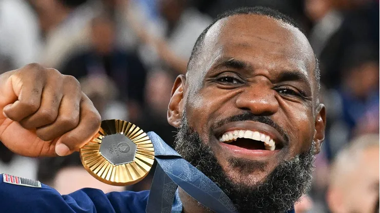 LeBron James ganó su tercera medalla dorada
