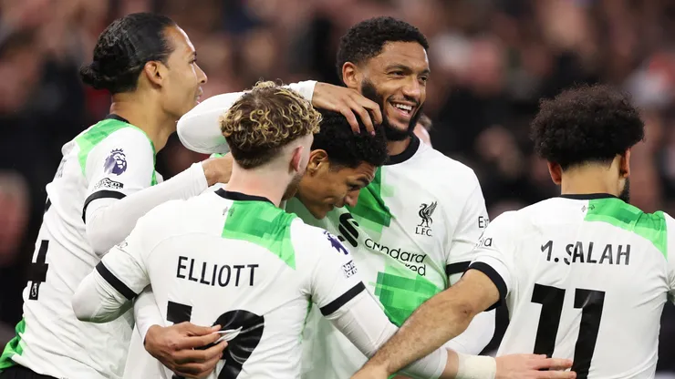 Los jugadores de Liverpool, a puro festejo.