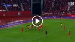 César Montes le marcó un gol al equipo de Cristiano Ronaldo