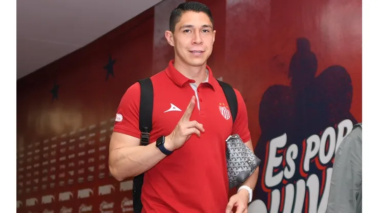 Hugo González no seguirá en Necaxa
