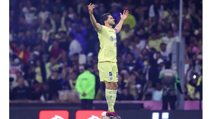 Henry Martín en el festejo ante el América.