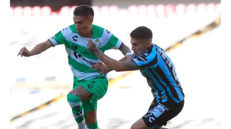 Santos y Gallos cierran la jornada 16.