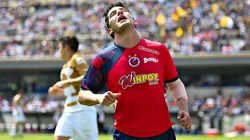 Ángel Reyna durante un partido en CU.