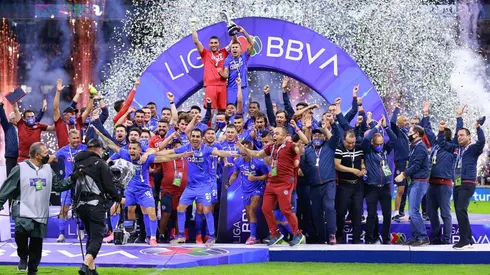 Cruz Azul, el último en cortar la maldición del Superlíder en la Liga MX.