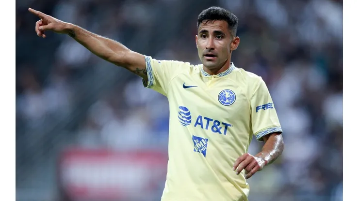 La letra chica del contrato de Luis Fuentes que no le permite jugar en América