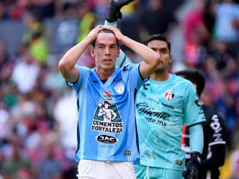 VIDEO: Paulino de la Fuente, delantero de Pachuca hace el OSO de la Jornada 15 en la Liga MX