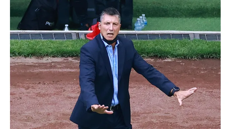 Robert Siboldi llega como el nuevo entrenador de Tigres UANL.