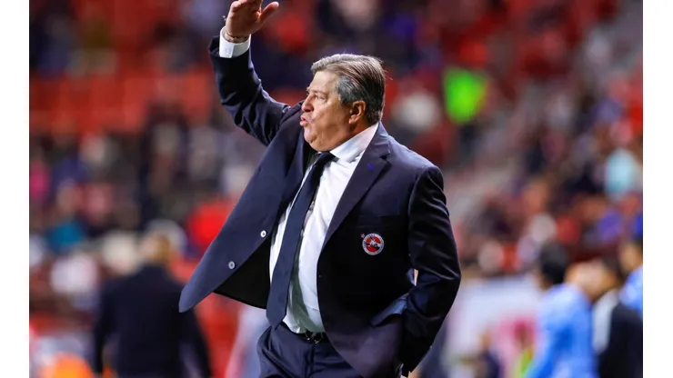 Miguel Herrera volvió a ser expulsado.