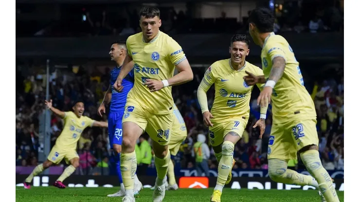 Federico Viñas fue el héroe del partido, entró de cambio e hizo el gol del triunfo.