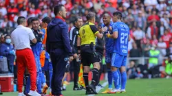 Luis Quiñones dejó a Tigres con diez jugadores.