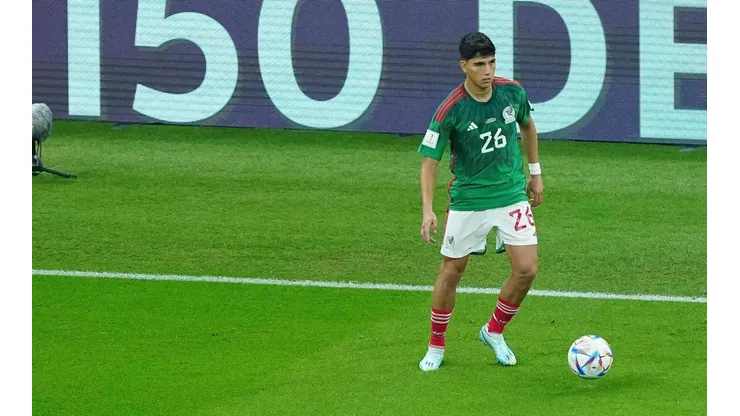 Kevin Álvarez con la selección mexicana en Qatar 2022.