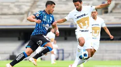Pablo Barrera en una visita a Pumas en el Olímpico Universitario.