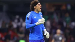 Guillermo Ochoa en el partido contra Jamaica en la Liga de Naciones.