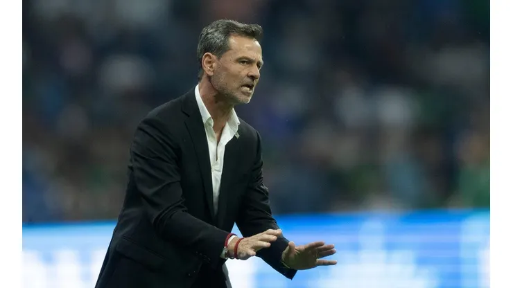 Diego Cocca mantuvo la calma tras los abucheos a varios de sus jugadores.