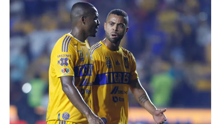 Los brasileños Samir Caetano y Rafael Carioca.