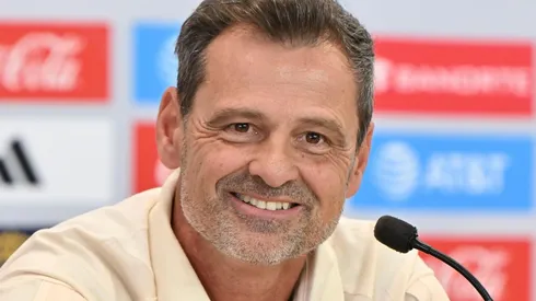 Felicidad en Diego Cocca: refuerzos para visitar a Surinam