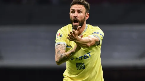 Miguel Layún en un reclamo con América en el torneo Clausura 2023.
