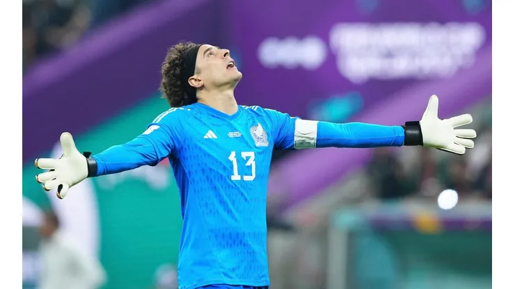 Excompañero de Guillermo Ochoa pide a Carlos Acevedo como titular en el Tri.