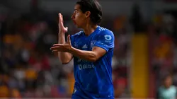 Diego Lainez sería titular frente a América