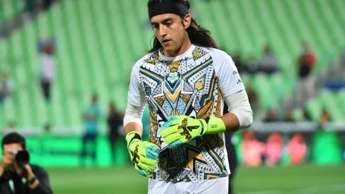 Carlos Acevedo apunta a liderar el recambio generacional en la portería del Tri