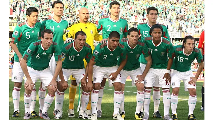 La selección mexicana en Sudáfrica 2010 con Guillermo Franco.