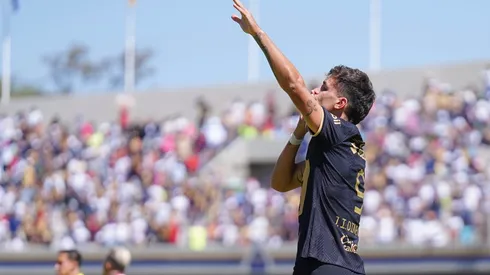 Ciudad de Mexico, 5 de febrero de 2023. Juan Dinenno en festejo de gol, durante el partido de la jornada 5 del torneo Clausura 2023 de la Liga BBVA MX, entre los Pumas de la UNAM y los Rojinegros del Atlas, celebrado en el estadio Olímpico Universitario. Foto: Imago7/ Rafael Vadillo