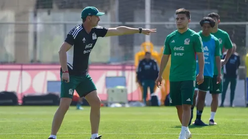 Diego Cocca paró su primer once al frente del Tri.