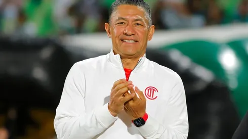 "Suplencia": Nacho Ambriz pone mano dura en Toluca