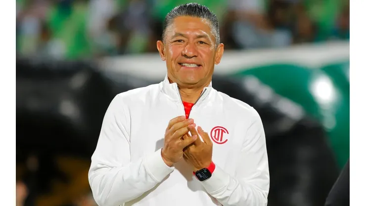"Suplencia": Nacho Ambriz pone mano dura en Toluca