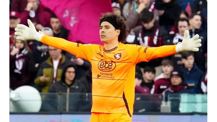 La marca que alcanzó Guillermo Ochoa con Salernitana, a la que América hizo un gran aporte
