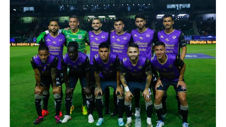 Jugadores del Mazatlán perdieron apuesta con Salinas Pliego.