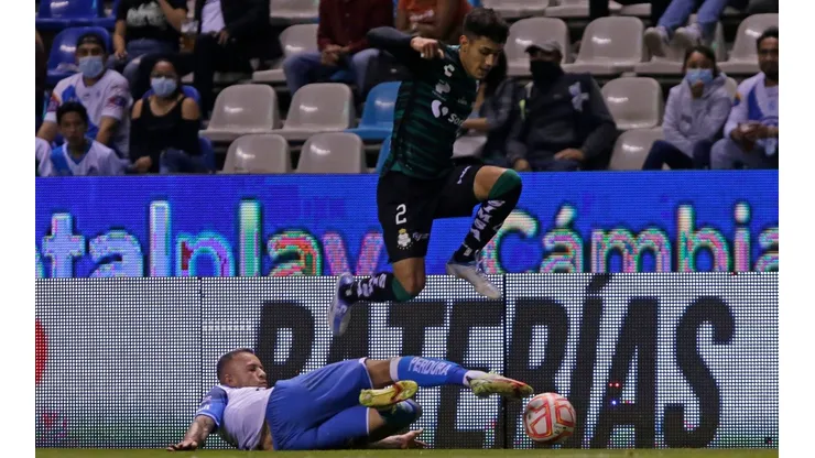 Santos Laguna recibe a Puebla en la Jornada 9