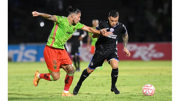 Cruz Azul recibe a Juárez en el debut de Ferretti.