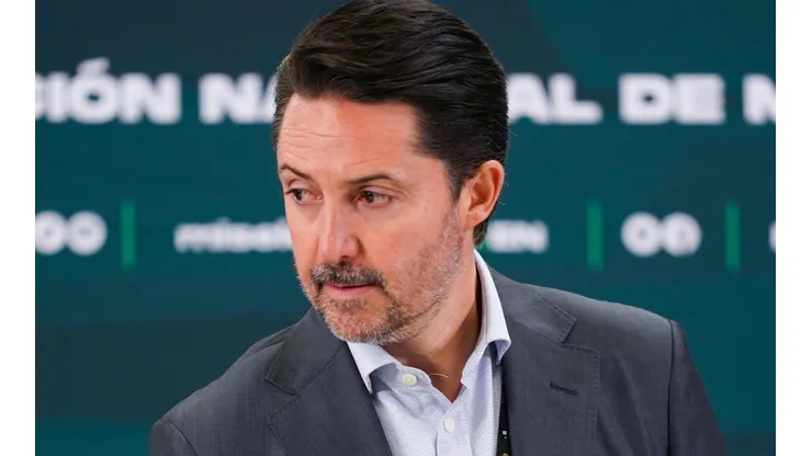 Yon de Luisa, se va como presidente, pero...